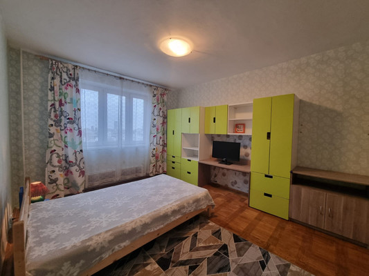 Сдам двухкомнатную (2-комн.) квартиру, 1-я Дубровская ул, 1к2, Москва г