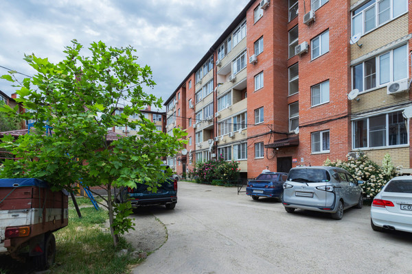Продам однокомнатную (1-комн.) квартиру, им. Шаляпина Ф.И. ул, 4, Краснодар г