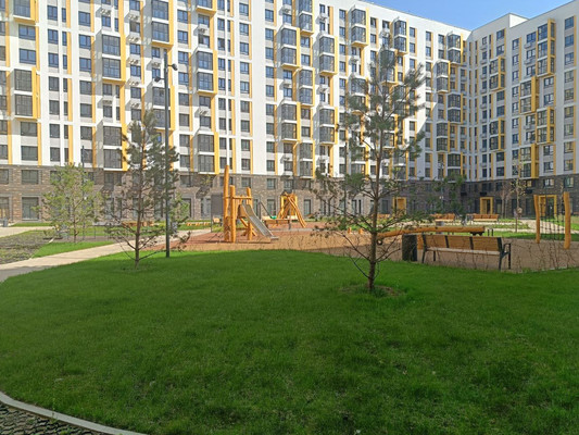 Продам двухкомнатную (2-комн.) квартиру, Опушка кв-л, 1к1, Юрлово д
