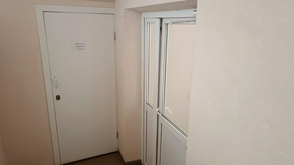 Продам двухкомнатную (2-комн.) квартиру, Батуринская ул, 165/13, Ростов-на-Дону г