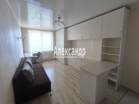 Продам однокомнатную (1-комн.) квартиру, Авиаторов Балтики пр-кт, 5, Мурино п