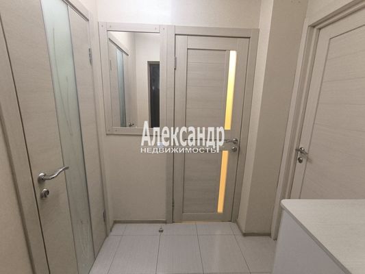 Продам однокомнатную (1-комн.) квартиру, Авиаторов Балтики пр-кт, 5, Мурино п