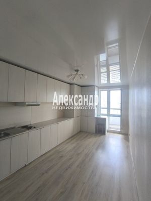 Продам однокомнатную (1-комн.) квартиру, Авиаторов Балтики пр-кт, 5, Мурино п