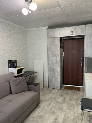 Продам комнату в 6-комн. квартире, Красных Партизан ул, 10а, Колпино г