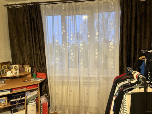 Продам трехкомнатную (3-комн.) квартиру, Ленина пр-кт, 35, Тосно г