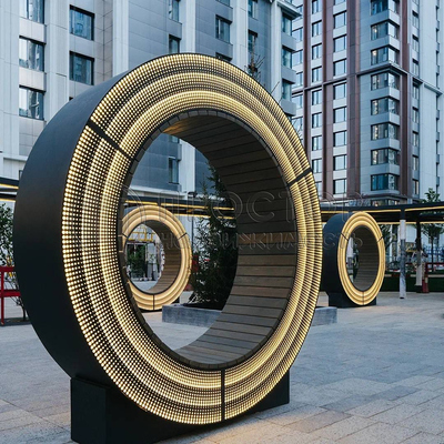 Продам двухкомнатную (2-комн.) , 5 кв-л, 4, Москва г