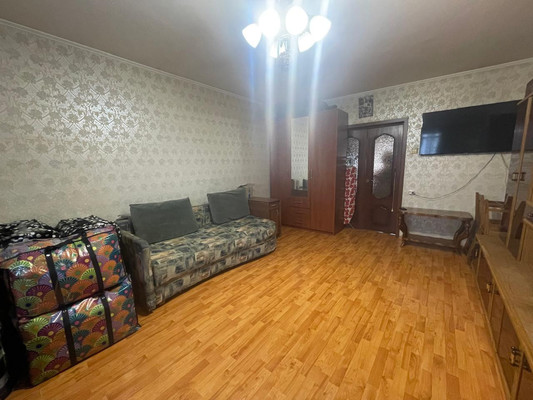 Продам трехкомнатную (3-комн.) квартиру, Марьинский Парк ул, 13, Москва г