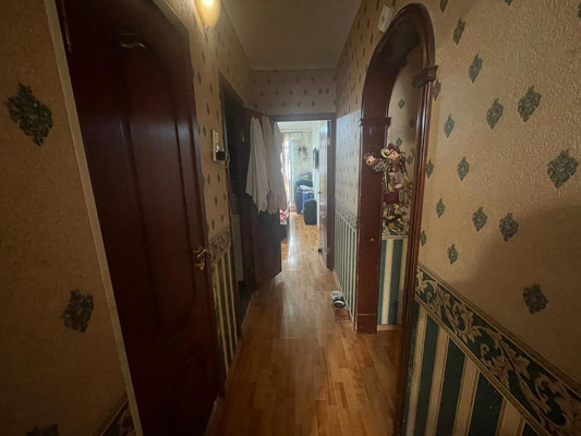 Продам трехкомнатную (3-комн.) квартиру, Марьинский Парк ул, 13, Москва г