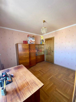Продам трехкомнатную (3-комн.) квартиру, Зорге ул, 50, Ростов-на-Дону г