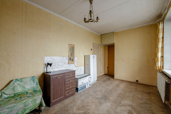 Продам двухкомнатную (2-комн.) квартиру, Маломосковская ул, 2к2, Москва г