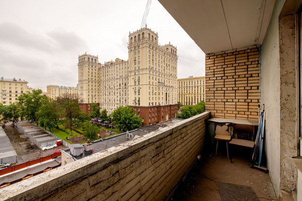 Продам двухкомнатную (2-комн.) квартиру, Маломосковская ул, 2к2, Москва г