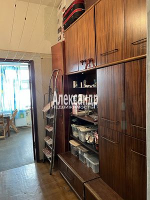 Продам трехкомнатную (3-комн.) квартиру, Декабристов ул, 36/1, Санкт-Петербург г