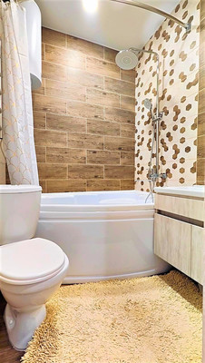 Продам трехкомнатную (3-комн.) квартиру, Лесная ул, 7к1, Ерино д