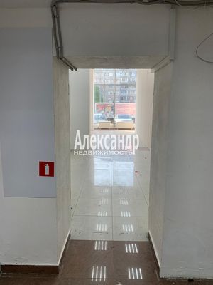 Сдам торговое помещение 80 м2, Ярослава Гашека ул, 9к1, Санкт-Петербург г