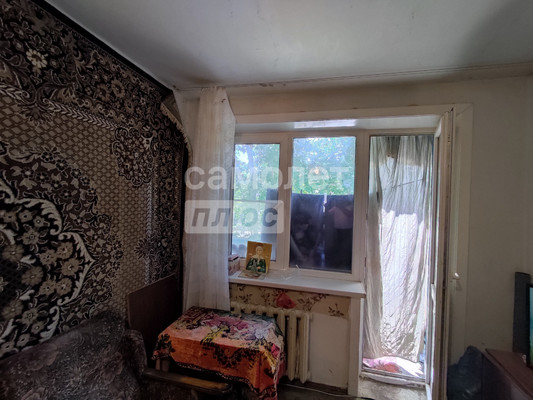 Продам двухкомнатную (2-комн.) квартиру, Крупской ул, 219, Славянск-на-Кубани г