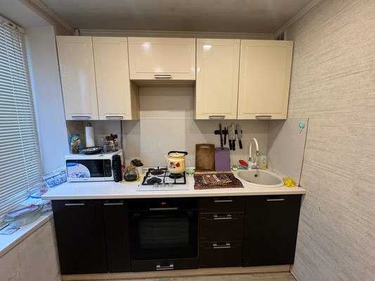 Продам двухкомнатную (2-комн.) квартиру, Садовая ул, 37, Кашира г