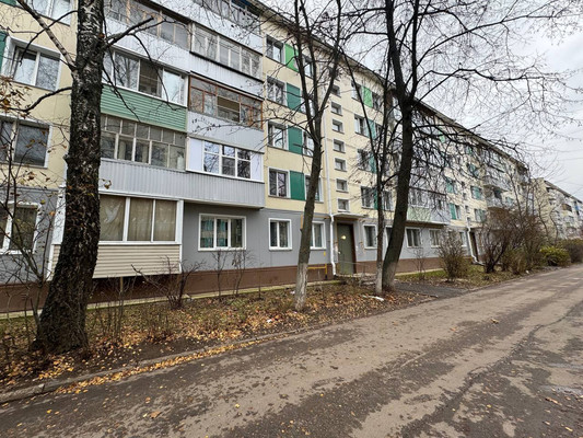 Продам двухкомнатную (2-комн.) квартиру, Садовая ул, 37, Кашира г