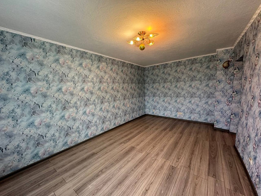 Продам комнату в 8-комн. квартире, Пушкина ул, 97, Ступино г