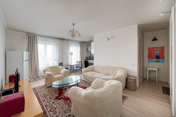 Продам двухкомнатную (2-комн.) квартиру, Свободы ул, 97, Москва г