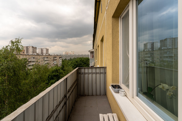 Продам двухкомнатную (2-комн.) квартиру, Свободы ул, 97, Москва г