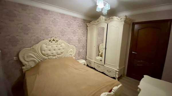 Продам трехкомнатную (3-комн.) квартиру, Зорге ул, 50, Ростов-на-Дону г