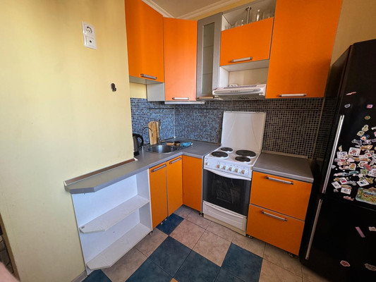 Продам однокомнатную (1-комн.) квартиру, Ферганский проезд, 11к2, Москва г