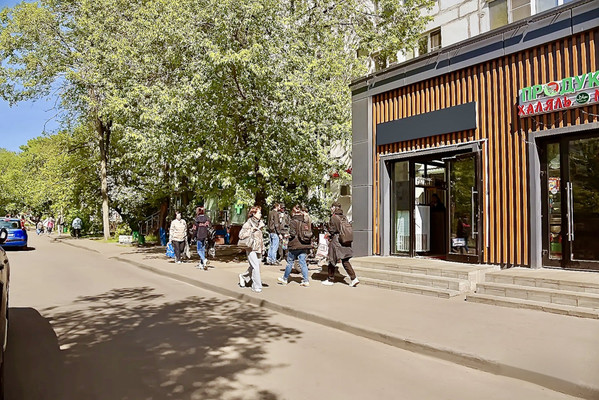 Продам торговое помещение 100,4 м2, Краснодарская ул, 57к3, Москва г