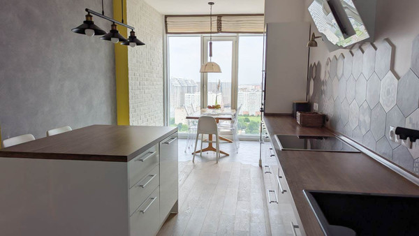 Продам трехкомнатную (3-комн.) квартиру, Московская ул, 57к1, Краснодар г