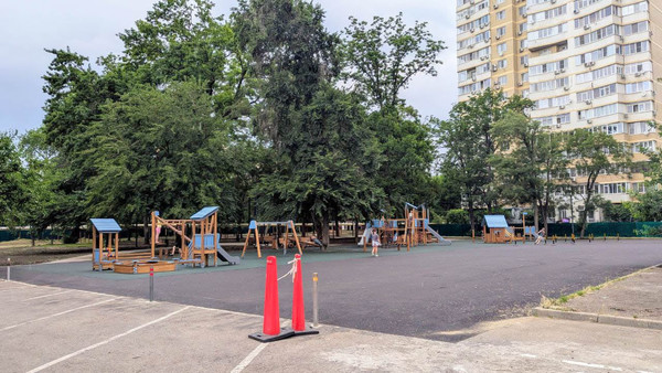 Продам трехкомнатную (3-комн.) квартиру, Московская ул, 57к1, Краснодар г