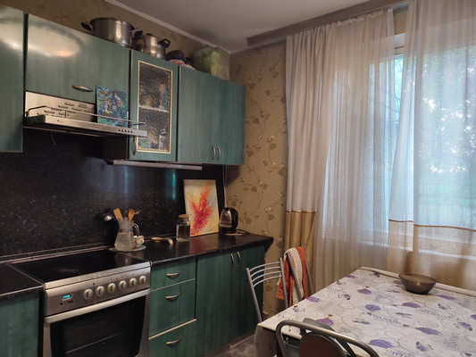 Продам трехкомнатную (3-комн.) квартиру, Трофимова ул, 36к1, Москва г