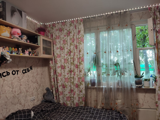 Продам трехкомнатную (3-комн.) квартиру, Трофимова ул, 36к1, Москва г