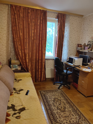 Продам трехкомнатную (3-комн.) квартиру, Трофимова ул, 36к1, Москва г