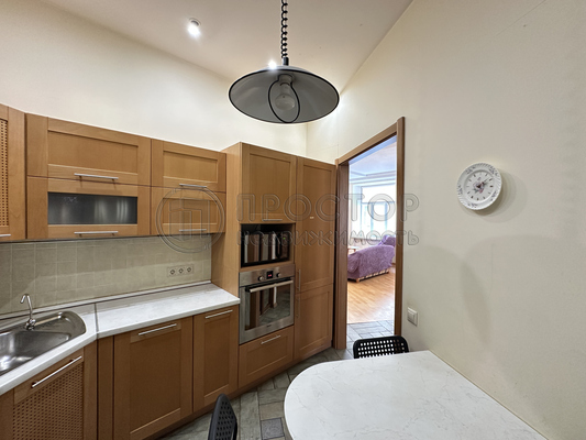 Продам трехкомнатную (3-комн.) квартиру, Козихинский М. пер, 10с2, Москва г