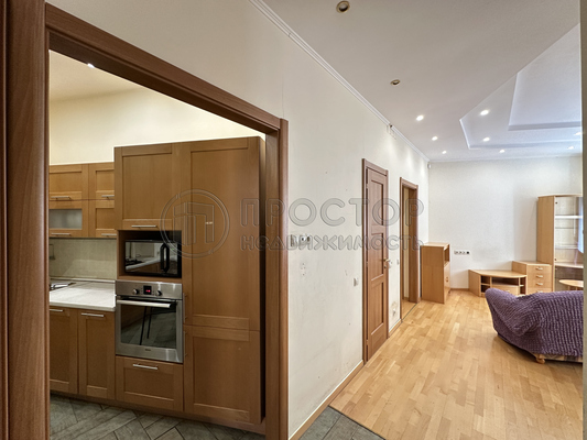 Продам трехкомнатную (3-комн.) квартиру, Козихинский М. пер, 10с2, Москва г