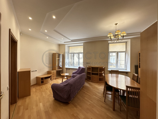 Продам трехкомнатную (3-комн.) квартиру, Козихинский М. пер, 10с2, Москва г