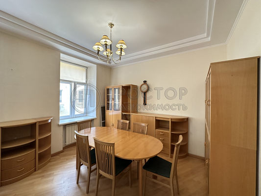 Продам трехкомнатную (3-комн.) квартиру, Козихинский М. пер, 10с2, Москва г