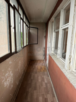 Продам однокомнатную (1-комн.) квартиру, 113а Волжский Бульвар кв-л, к2, Москва г
