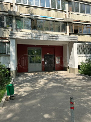 Продам однокомнатную (1-комн.) квартиру, 113а Волжский Бульвар кв-л, к2, Москва г