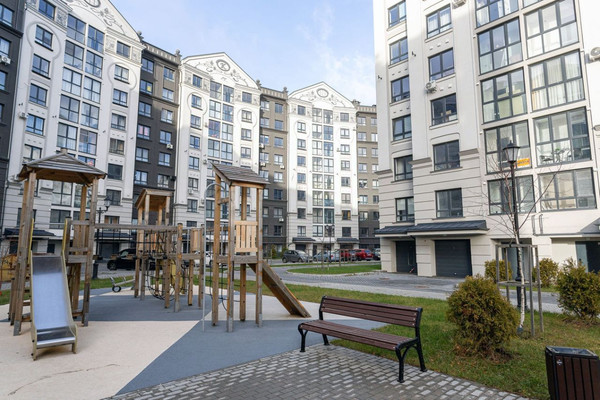 Продам двухкомнатную (2-комн.) квартиру, Тургенева ул, 16а, Зеленоградск г