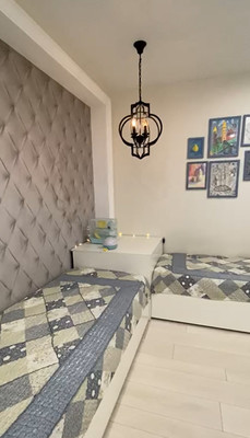 Продам трехкомнатную (3-комн.) квартиру, 1 мкр, 35, Кропоткин г