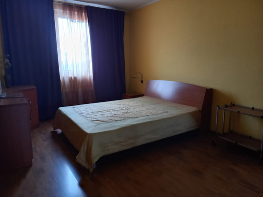 Сдам однокомнатную (1-комн.) квартиру, Покрышкина ул, 11, Москва г