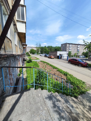 Продам двухкомнатную (2-комн.) квартиру, Балакинская ул, 18, Нижний Тагил г