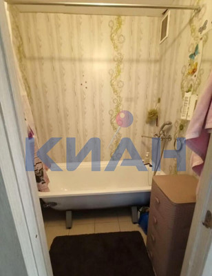 Сдам двухкомнатную (2-комн.) квартиру, Ольховая ул, 12, Красноярск г
