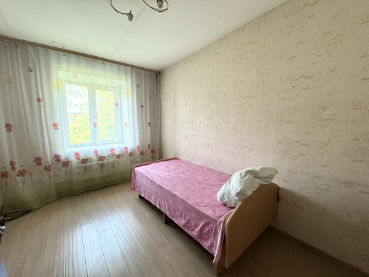 Продам трехкомнатную (3-комн.) квартиру, Гоголя ул, 21, Иркутск г