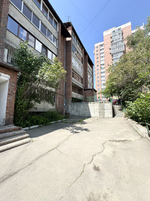 Продам трехкомнатную (3-комн.) квартиру, Гоголя ул, 21, Иркутск г