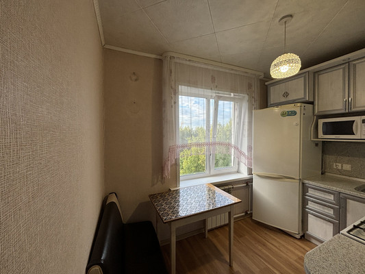 Продам однокомнатную (1-комн.) квартиру, Малышева ул, 11, Сыктывкар г