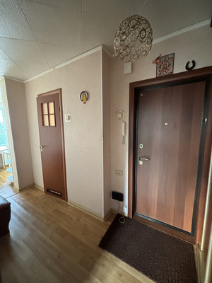Продам однокомнатную (1-комн.) квартиру, Малышева ул, 11, Сыктывкар г