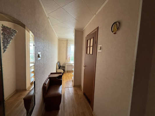 Продам однокомнатную (1-комн.) квартиру, Малышева ул, 11, Сыктывкар г