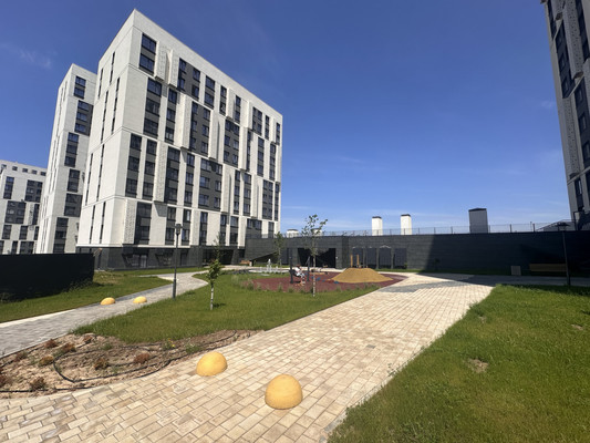 Продам двухкомнатную (2-комн.) квартиру, Александра Суворова пр-кт, 107, Симферополь г