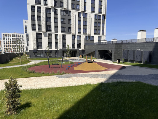 Продам двухкомнатную (2-комн.) квартиру, Александра Суворова пр-кт, 107, Симферополь г